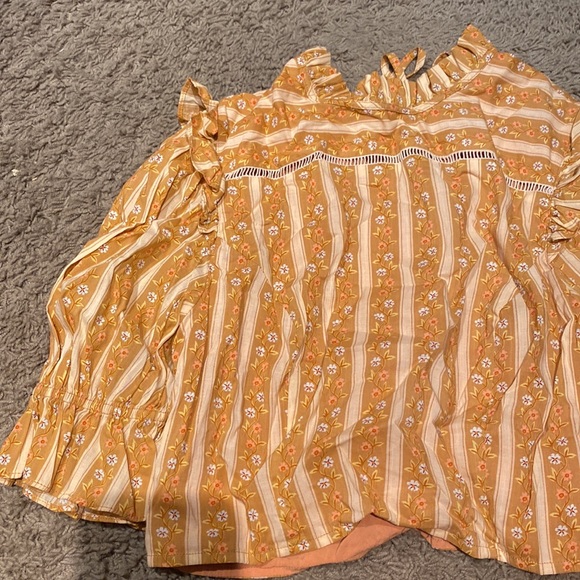Urban Outfitters Prairie Ruffle Crop Top - Picture 2 of 2